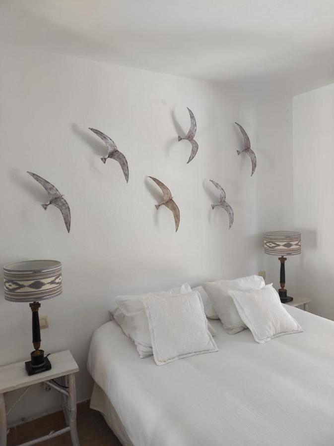Casa 4 Habitaciones Con Jardin Y Piscina 10 Pax Захара де лос Атунес Екстериор снимка